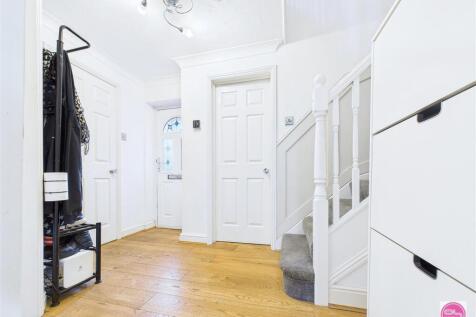 Potters Croft, Swadlincote (2).jpg