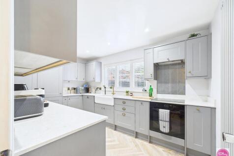 Potters Croft, Swadlincote (4).jpg