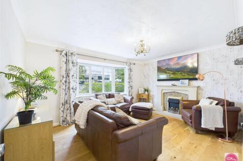 Potters Croft, Swadlincote (21).jpg