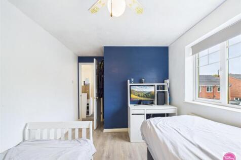 Potters Croft, Swadlincote (34).jpg