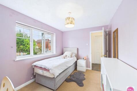 Potters Croft, Swadlincote (29).jpg