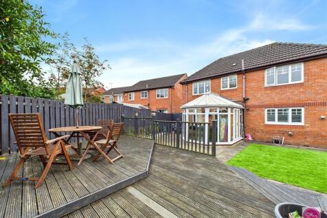 Potters Croft, Swadlincote (37).jpg