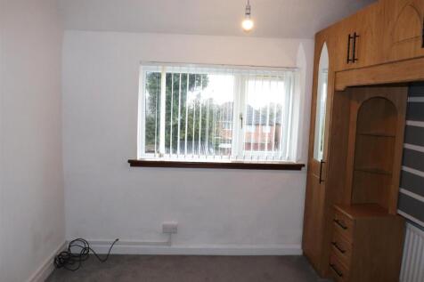 Rear bedroom 1