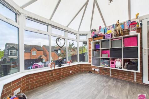 Anchor Close, Swadlincote (24).jpg