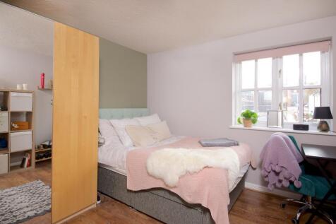 Bedroom 01