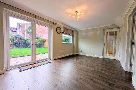 dining room 2.jpg