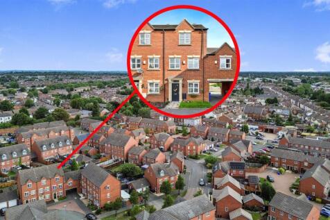 Blakeholme Court, Burton on Trent (4).jpg