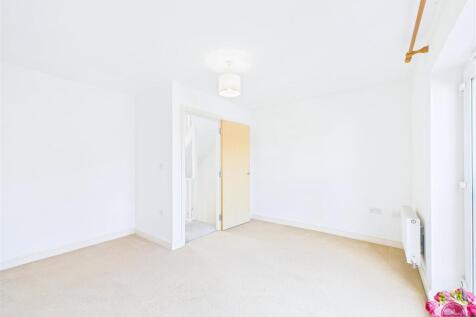 Blakeholme Court, Burton on Trent (9).jpg