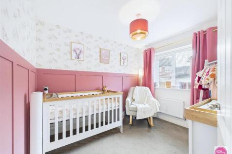 56 Drift Road, Castle Gresley (27).jpg