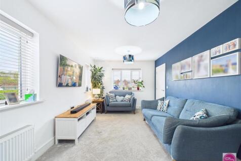 Starling Close, Branston