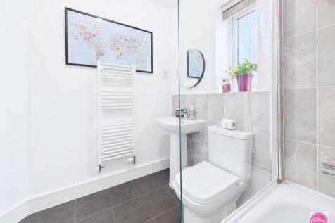 Starling Close, Branston