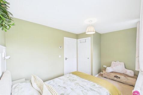 Gilliver Close, Stretton (18).jpg