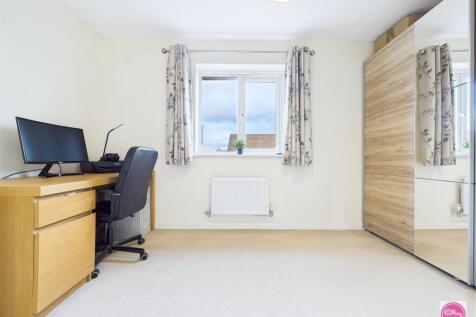 Gilliver Close, Stretton (23).jpg