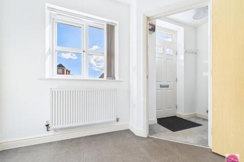 Blakeholme Court, Burton on Trent (2).jpg