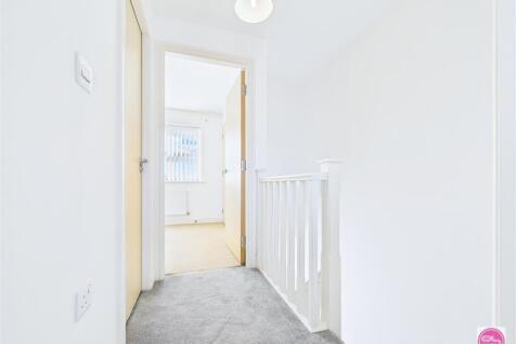 Blakeholme Court, Burton on Trent (13).jpg