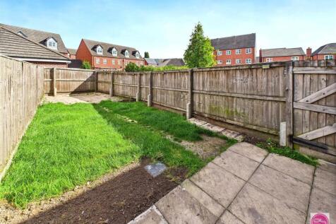 Blakeholme Court, Burton on Trent (4).jpg