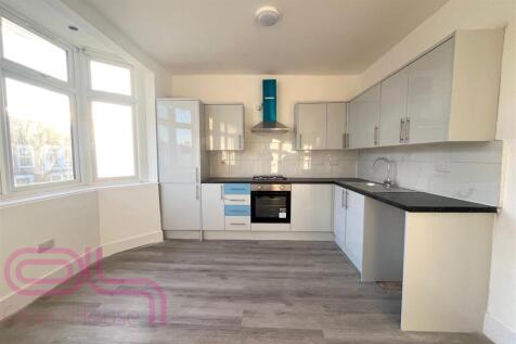 Hounslow Avenue Kitchen 1.jpg