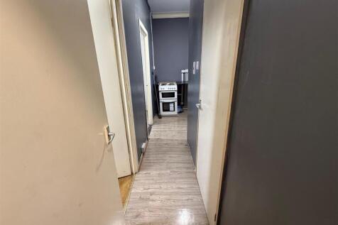 WhatsApp Image 2025-11-28 at 12.16.17 (4).jpeg