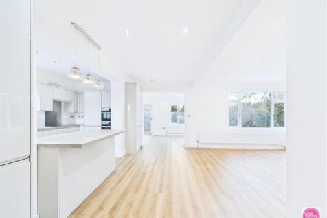 Moat Bank, Bretby (8).jpg