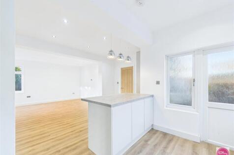 Moat Bank, Bretby (15).jpg