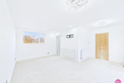 Moat Bank, Bretby (28).jpg