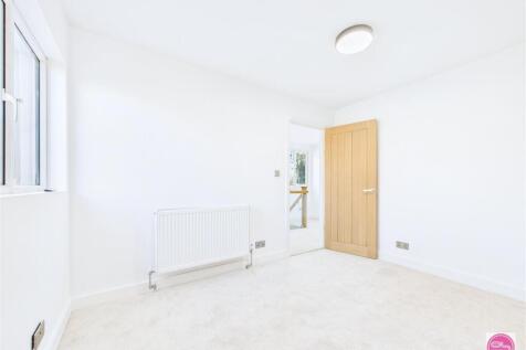 Moat Bank, Bretby (34).jpg