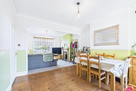 Outwoods Street, Burton on Trent (11).jpg