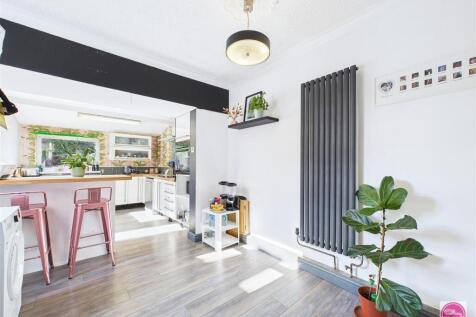 Outwoods Street, Burton on Trent (15).jpg