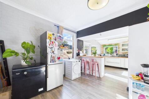 Outwoods Street, Burton on Trent (16).jpg