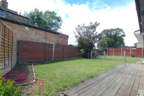 Heathdale Garden.jpg