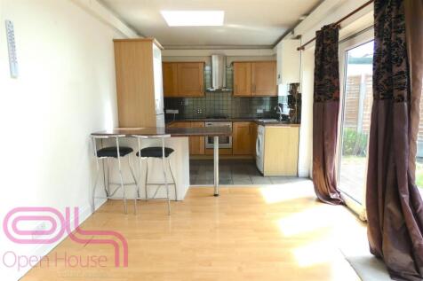 Heathdale KitchenDining12.jpg
