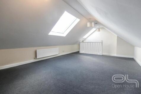LOFT ROOM