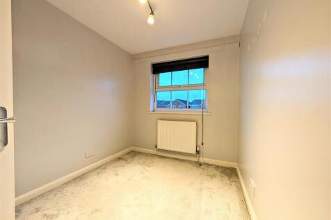 bedroom 3 1 edit.jpg