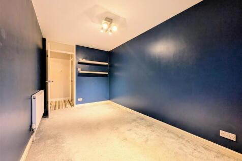 bedroom 4 2 edit.jpg