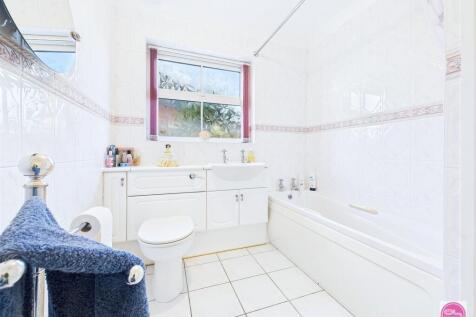 Drift Close, Blackfordby (34).jpg