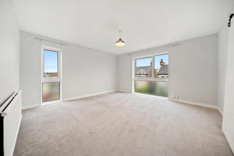 7 Shere Lodge 48 Harewood Road SW19 2HD-3