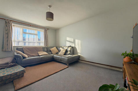 unblurimageai_LIVING ROOM OLD.png