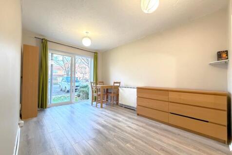 PHOTO-2025-12-10-16-21-41