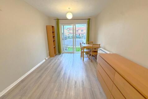 PHOTO-2025-12-10-16-21-42