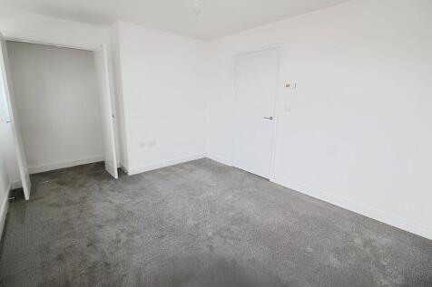11dfbd69-Bedroom ...