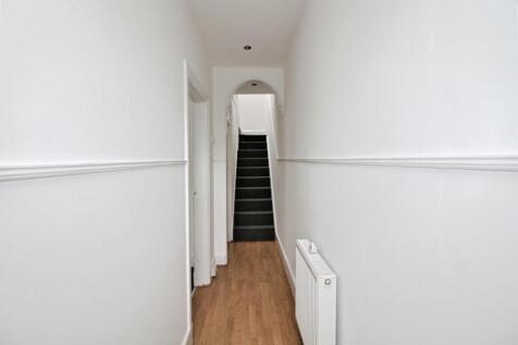 513edbff-Hall