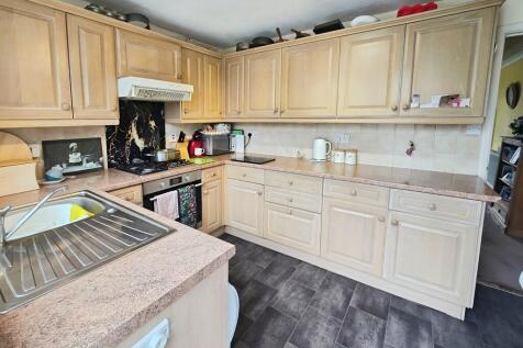 e07c49ef-Kitchen