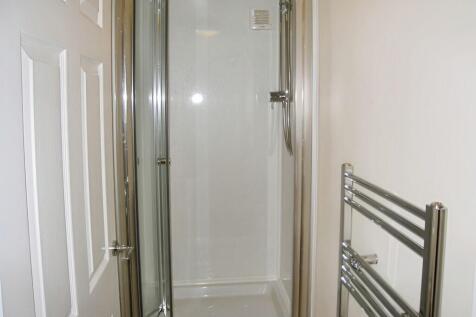 29dcb497-shower
