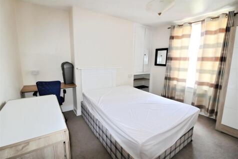 d9722d7a-Bedroom ...