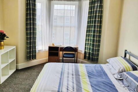 0db902db-Bedroom ...