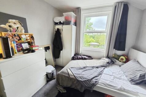 711caf8b-Bedroom ...