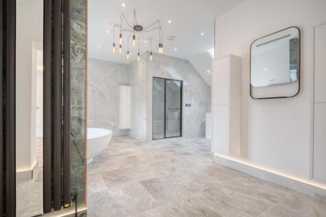 Master En-suite