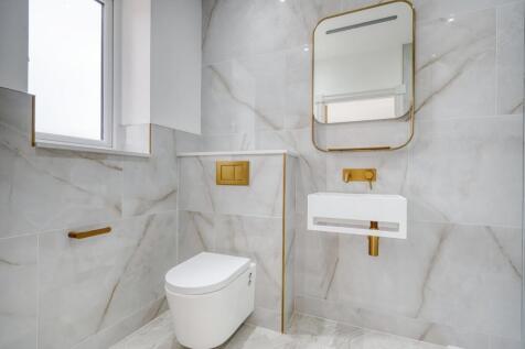 BR En-Suite2