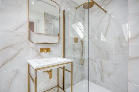 BR5 En-suite