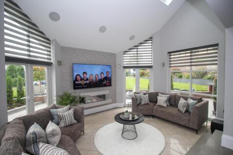 3 Garden Room-1.jpg